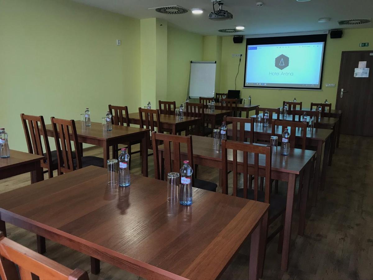 Hotel Arena Brumov Dış mekan fotoğraf