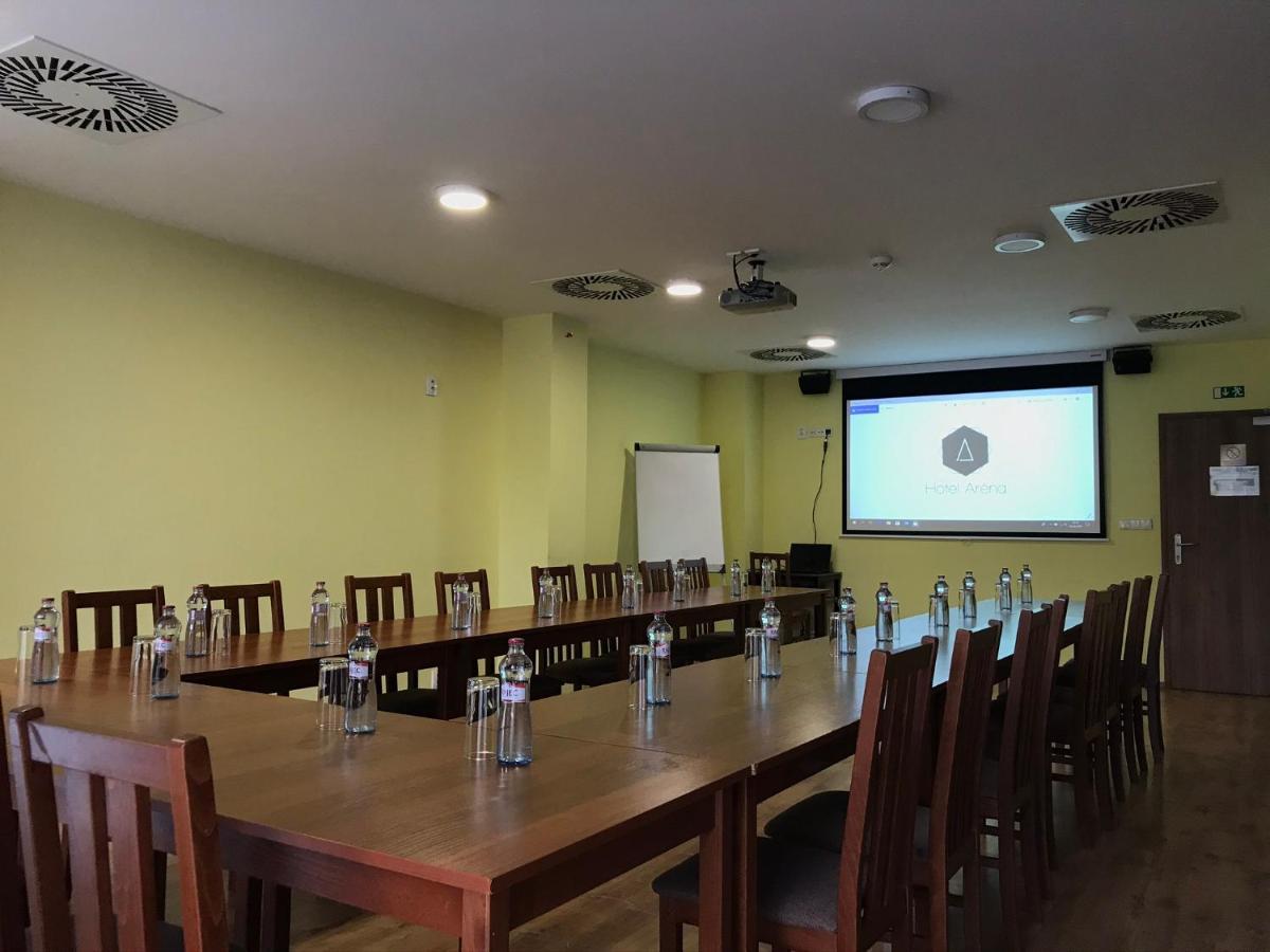 Hotel Arena Brumov Dış mekan fotoğraf